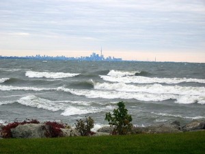 Wave_in_Lake_Ontario