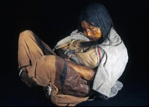 La Doncela, mummia inca ritrovata sul Monte Llullaillaco, in Argentina, nel 1999. Credit: Johan Reinhard