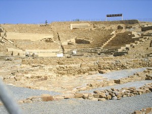 800px-Hephaistia_Ancient_Theatre_S3000132