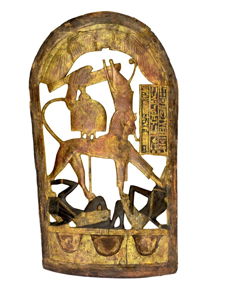 Tutankhamun, Treasures of the Golden Pharaoh Grande Halle de la Villette Paris exhibition