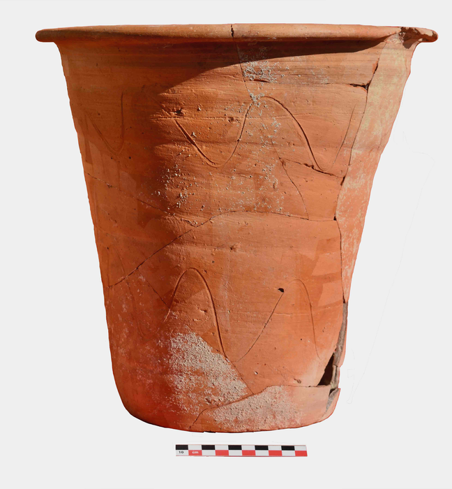 Gerace chamber pot portable toilet Roman world