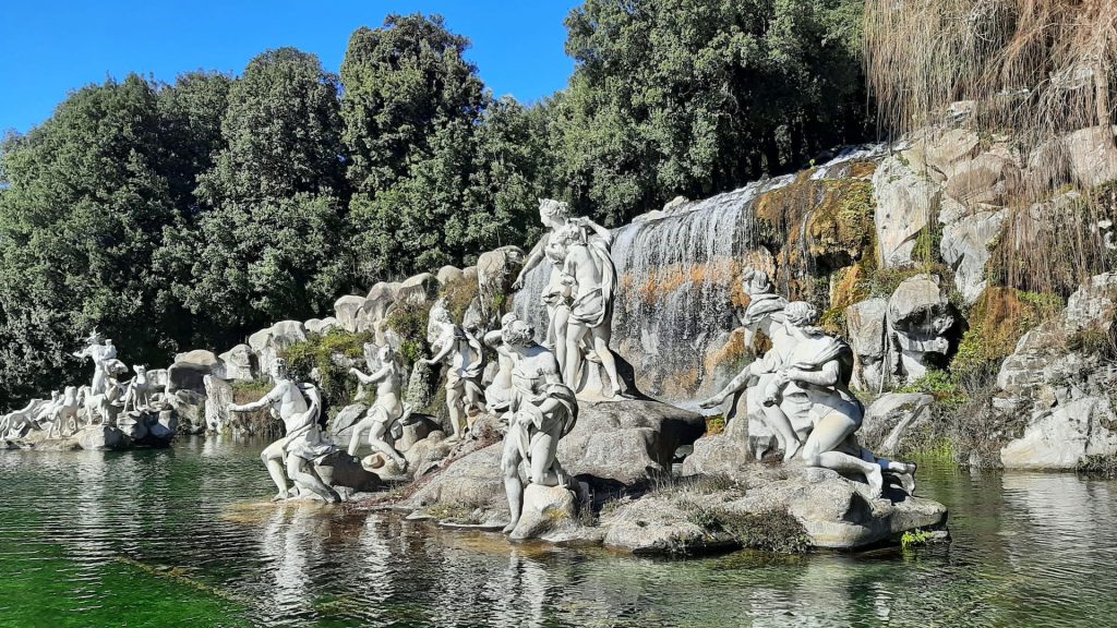 restauro Fontana di Diana e Atteone