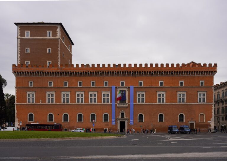 Biblioteca di Archeologia e Storia dell’arte di Roma