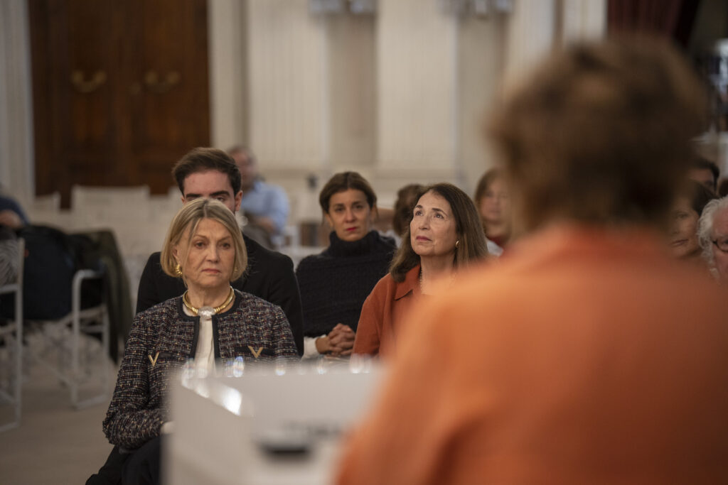Mecenatismo per il restauro della Sala di Bona e degli Arazzi Valois