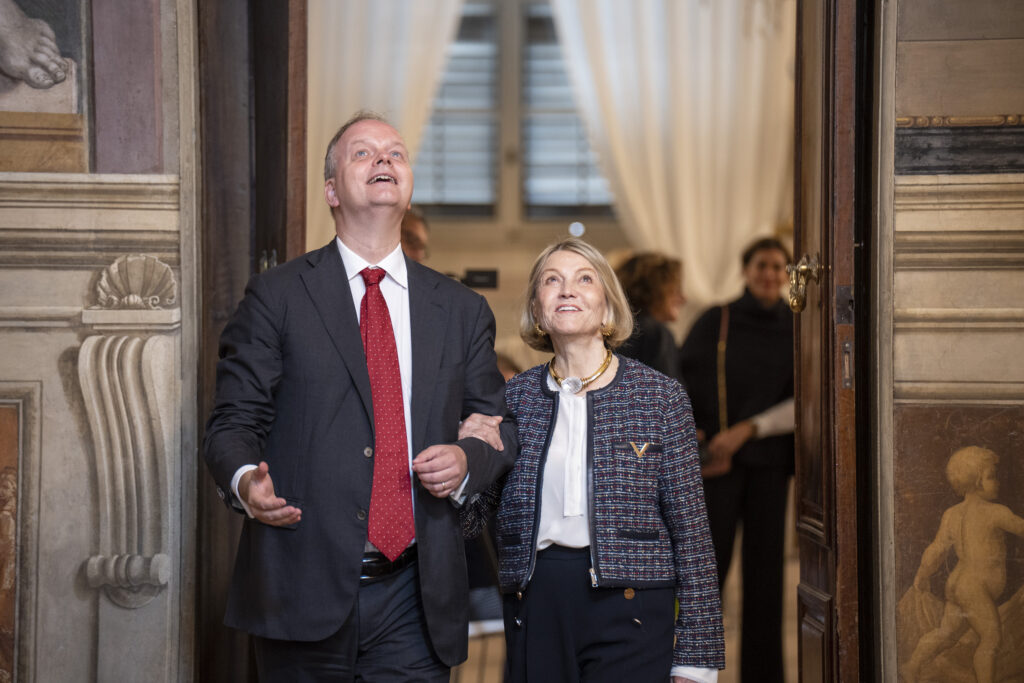 Mecenatismo per il restauro della Sala di Bona e degli Arazzi Valois