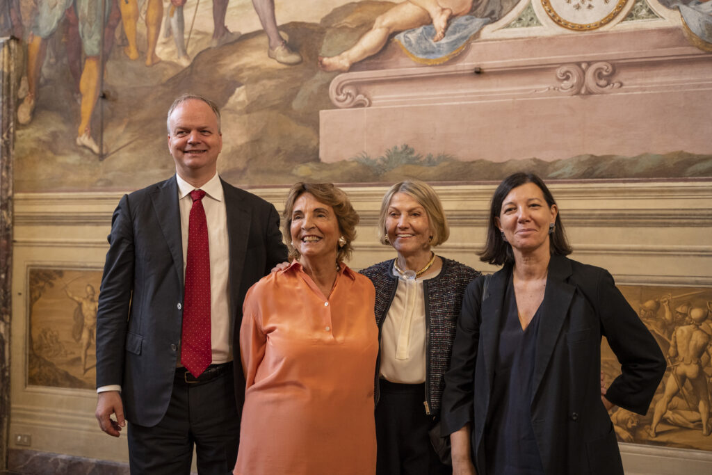Mecenatismo per il restauro della Sala di Bona e degli Arazzi Valois