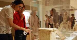 mostra Buenos Aires Tesori del Museo Archeologico Nazionale di Taranto. Greci e altre civiltà antiche del Sud Italia