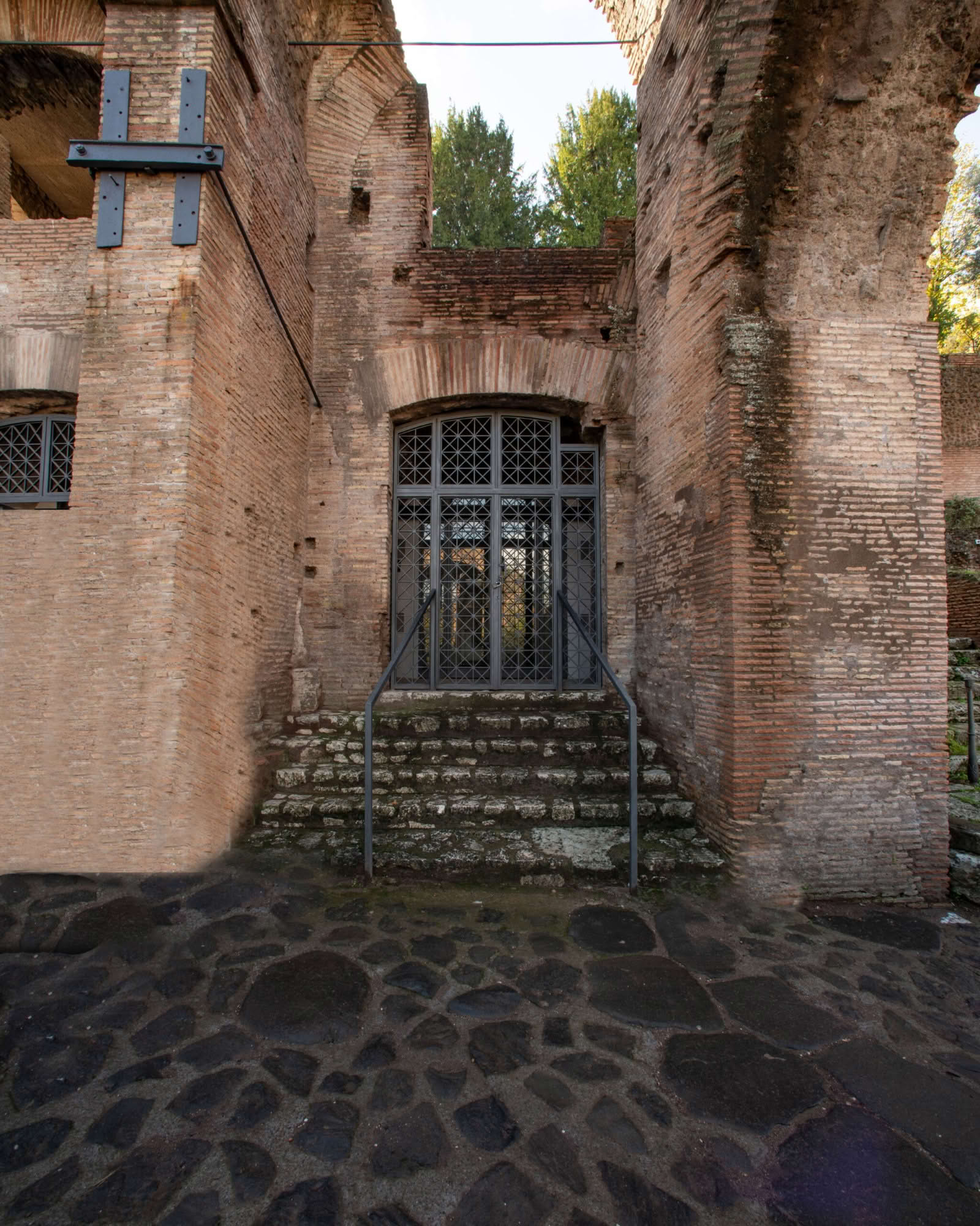 Depositi in Mostra Colosseo via Nova