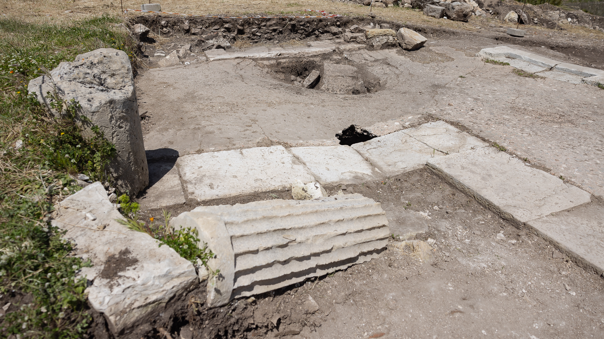 Segesta, 25 aprile: ingresso gratuito e visita allo scavo della Casa del Navarca