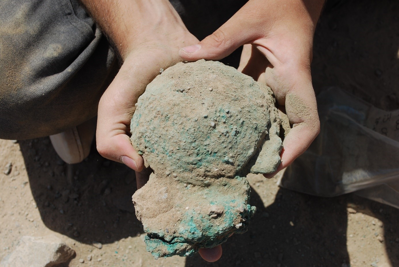 4300-year-old copper ingots Oman 4300 Jahre alte Kupferbarren