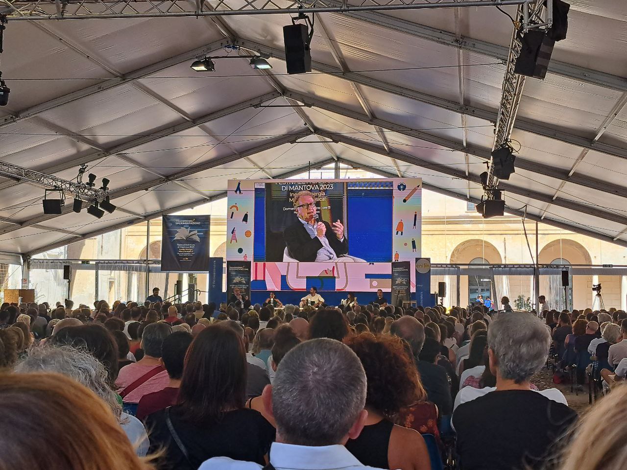 Macchemusica Neri Marcorè, Brunori Sas, Valerio Magrelli, Paola Maugeri, Ginevra Costantini Negri 