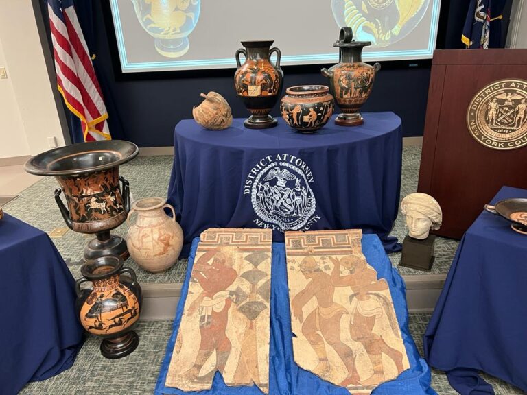 Carabinieri 266 reperti archeologici USA