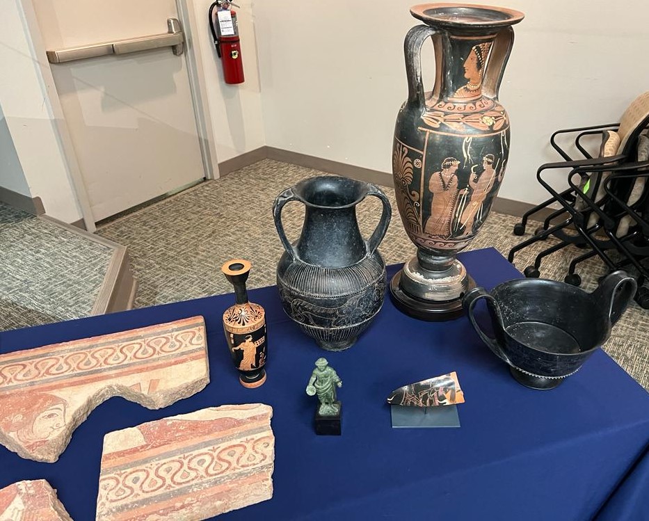 Carabinieri 266 reperti archeologici USA