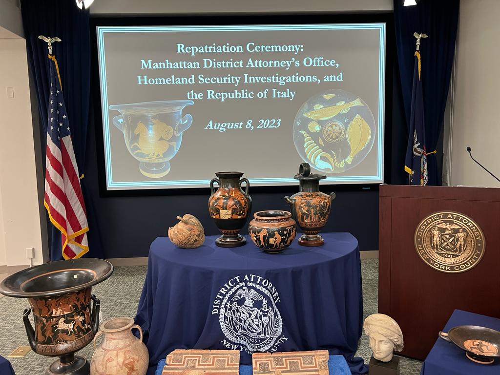 Carabinieri 266 reperti archeologici USA