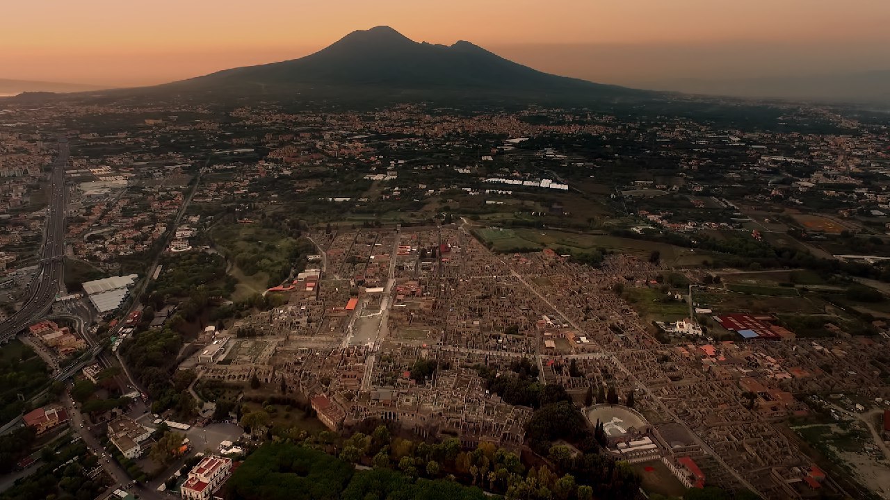 Nasce la Grande Pompei