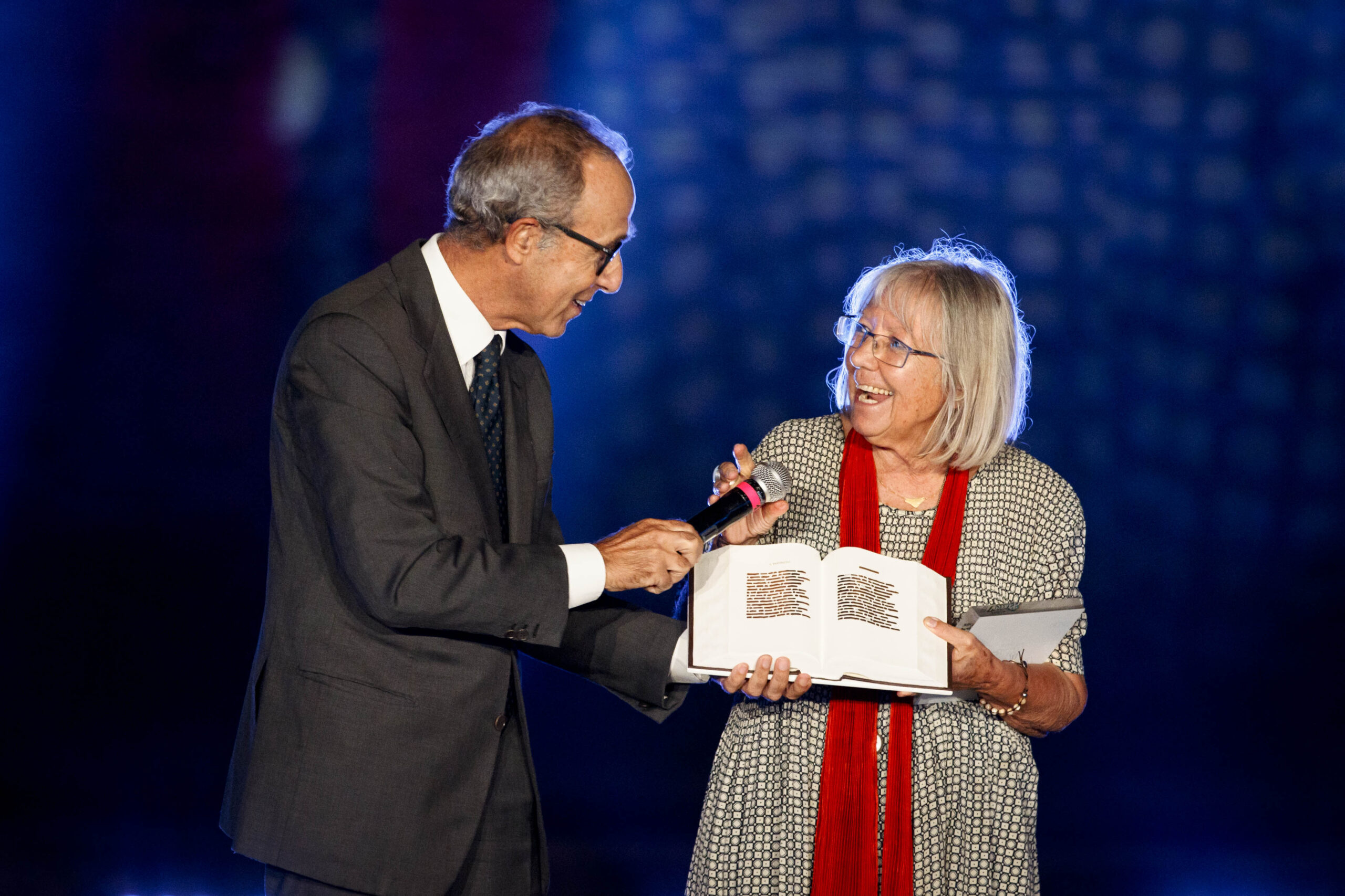 Vivian Lamarque prima edizione Premio Strega Poesia