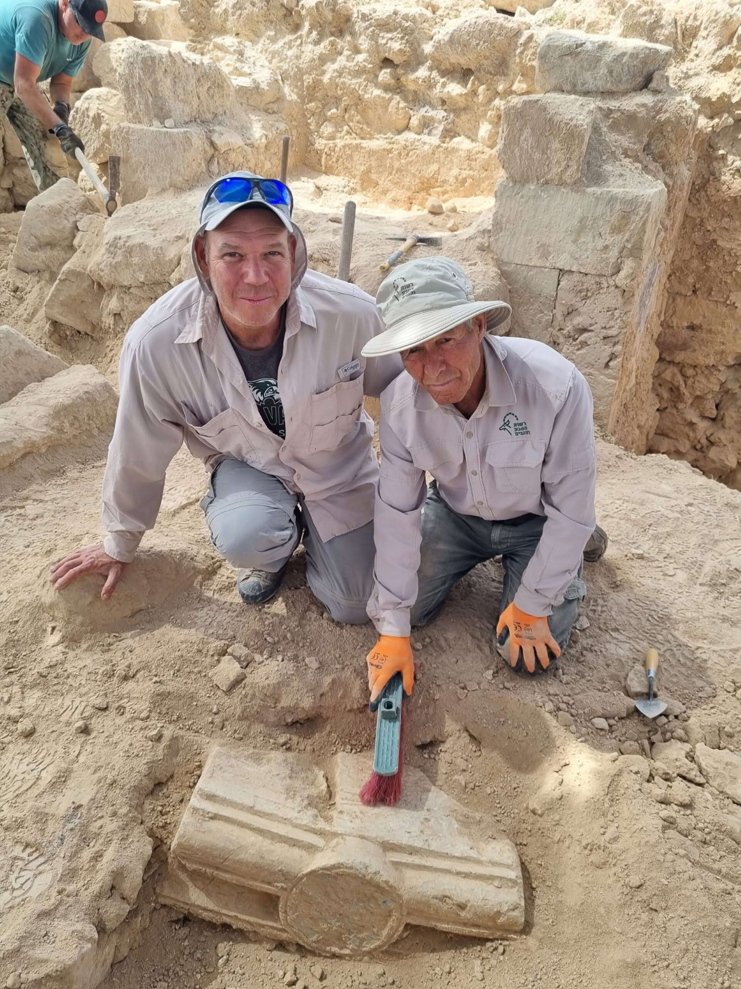 Oren Gutfeld (L) and Yusuf Abu-Amaria_ אורן גוטפלד (שמאל) ויוסוף אבו-עמאריה