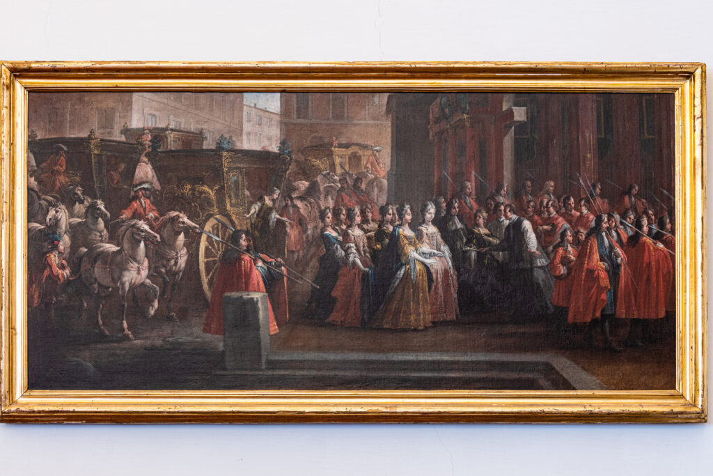 llario Giacinto Mercanti detto Spolverini, Il vescovo e il clero di Parma rendono omaggio a Elisabetta alla porta del Duomo, 1715-1717 olio su tela, 80x170 cm Reggia di Caserta, Collezione Farnese, Serie dei Fasti Farnesiani, nozze di Elisabetta Farnese e Filippo V