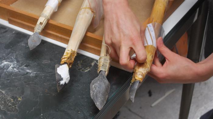 Examples of experimental thrusting spears and javelins armed with replicas of the archaeological flint points. ©ULiège/TraceoLab