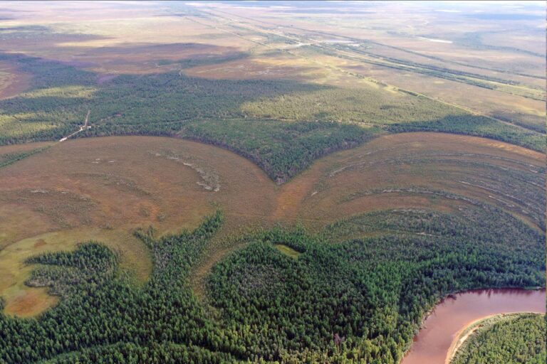 älteste befestigte Siedlung Amnya The fortified settlement sits atop a section of land overlooking the bountiful Amnya River. Image Credit: Nikita Golovanov