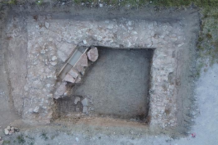 A Roman temple from Constantine's period discovered in Spello. An aerial photo of what Douglas Boin, Ph.D., believes to be the inside walls of an Imperial Cult temple. This temple immediately became what Boin calls the largest evidence ever of the Imperial Cult in both fourth-century Italy and the late Roman Empire. Photo by Luca Primavesi, Spello Project