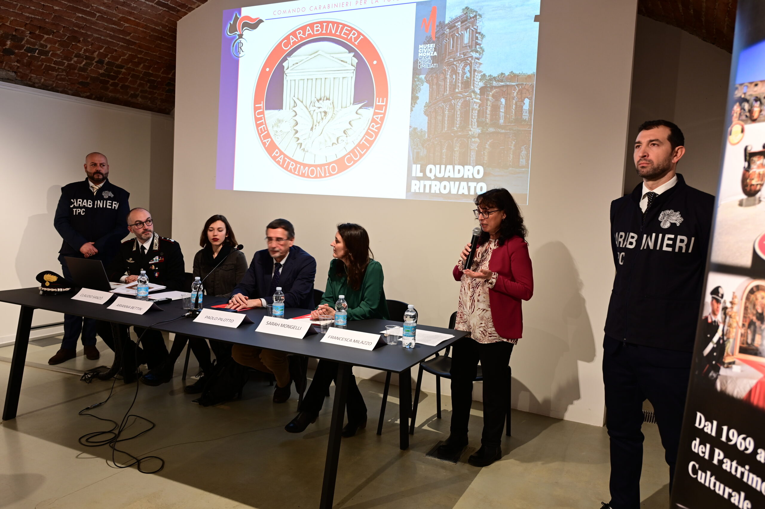 I Carabinieri TPC restituiscono dipinto del XVII secolo del Colosseo, rubato 50 anni fa dalla Pinacoteca Civica della Villa Reale di Monza