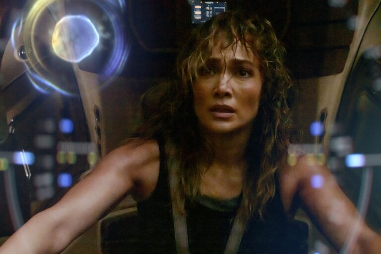 Atlas, film di Brad Peyton Jennifer Lopez