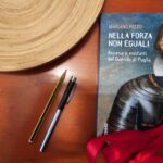 La copertina del romanzo storico di Mariano Rizzo, Nella forza non eguali - Ascesa e misfatti del Guercio di Puglia, pubblicato da Besa Muci Editore (2023) nella collana Nadir - 137.