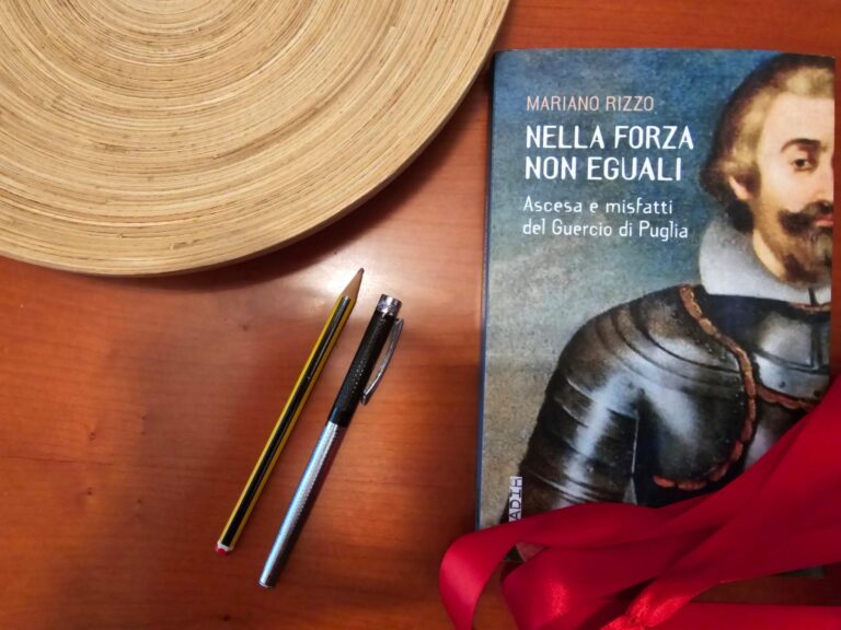 La copertina del romanzo storico di Mariano Rizzo, Nella forza non eguali - Ascesa e misfatti del Guercio di Puglia, pubblicato da Besa Muci Editore (2023) nella collana Nadir - 137.