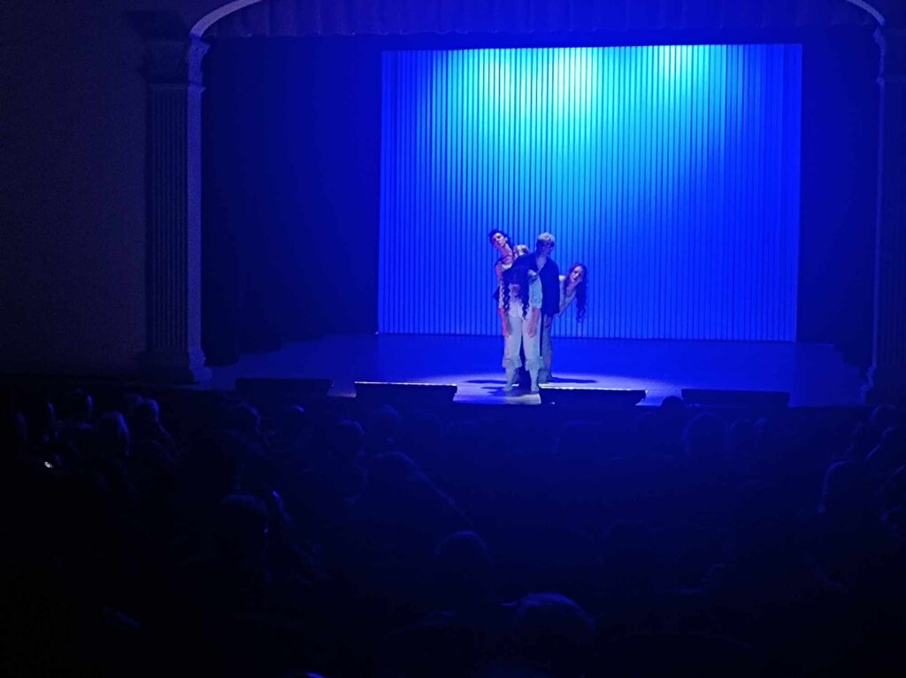 Teatro Cucinellil Solomeo: il Teatro Stabile dell’Umbria porta in scena Eretici di Martelli