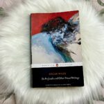 la copertina del libro di Oscar Wilde, De Profundis and Other Prison Writings, ed. C. Tóibín, Penguin Classics, London, 2013. Foto di Cristina Stabile