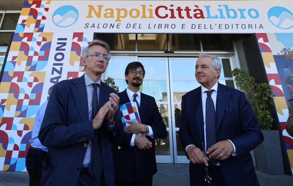 da sinistra, il Sindaco Gaetano Manfredi, Alessandro Polidoro, Rosario Bianco