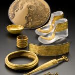 Celts Baden-Württemberg ancestry Rich gold finds and the hat made from birch bark from Eberdingen-Hochdorf. Credits: © Landesmuseum Württemberg, P. Frankenstein/H. Zwietasch