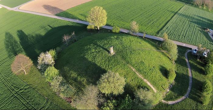 Reconstruction of the Hochdorf burial mound. Credits: © Landesamt für Denkmalpflege im Regierungspräsidium Stuttgart, O. Braasch