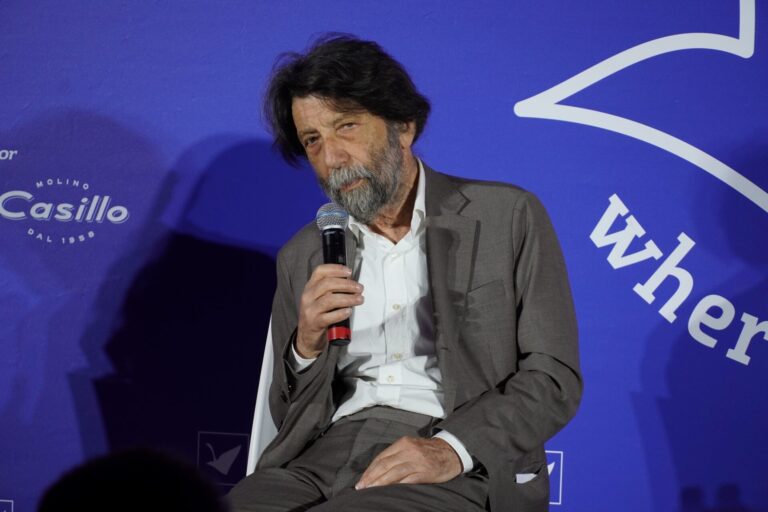 Massimo Cacciari doppia anteprima Il Libro Possibile 2024
