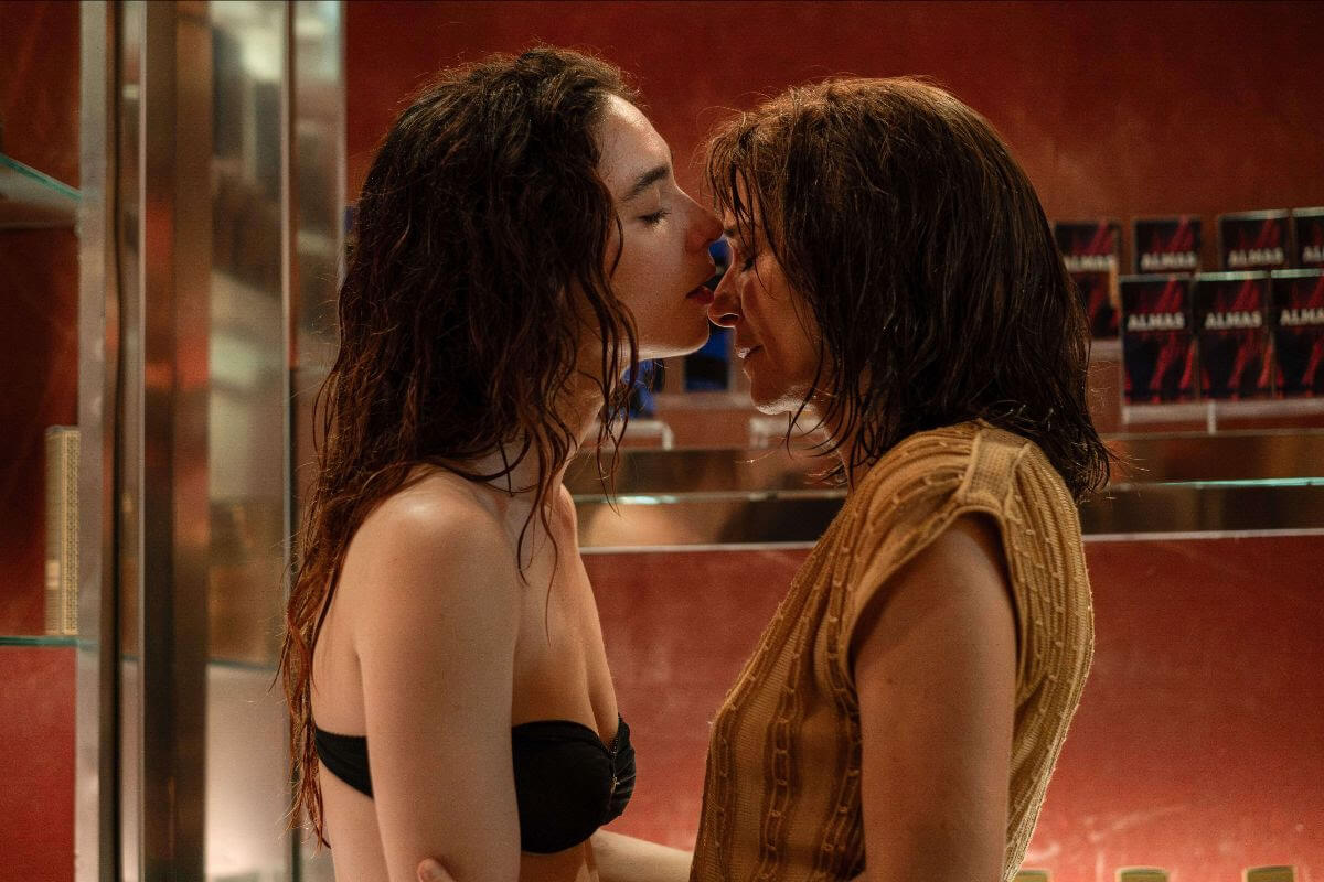 Matilda De Angelis, Valeria Golino. Foto di Mario Spada