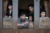 Il treno dei bambini, un film di Cristina Comencini