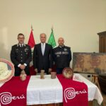 Carabinieri restituiscono cinque reperti archeologici precolombiani al Perù
