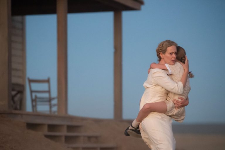 Hold Your Breath, film di Karrie Crouse e Will Joines