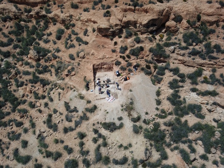 Detalle aéreo de la excavación en el yacimiento de Guefaït-4/Alfonso Benito Calvo
