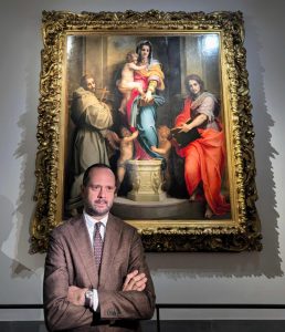 Simone Verde davanti alla Madonna delle Arpie di Andrea del Sarto