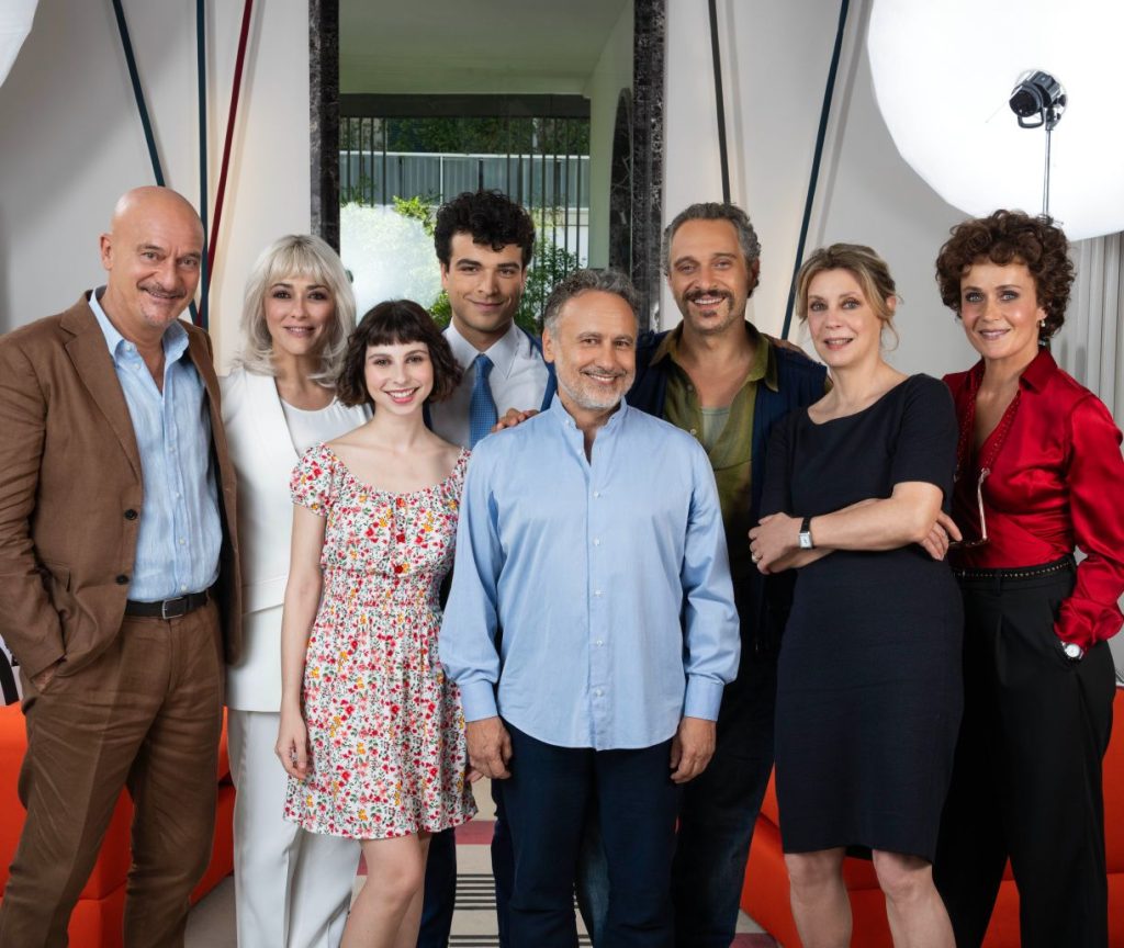 Una terapia di gruppo, film foto di gruppo first look