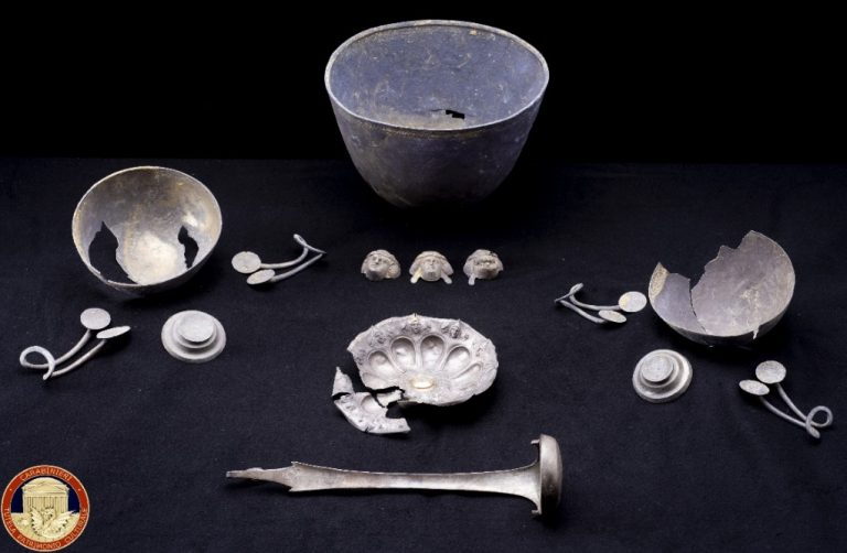 cinque argenti di Morgantina sequestrati
