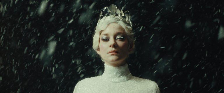 La Tour De Glace The Ice Tower, film di Lucile Hadžihalilović