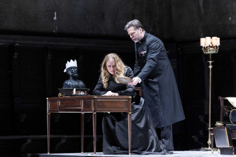 Stagione d’Opera 2024/25: al Teatro di San Carlo il Don Carlo di Giuseppe Verdi firmato da Claus Guth