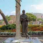 Greco-Roman medicine Modern statue of Galen at Pergamon, his home town. Photo by Bernard Gagnon, CC BY-SA 3.0