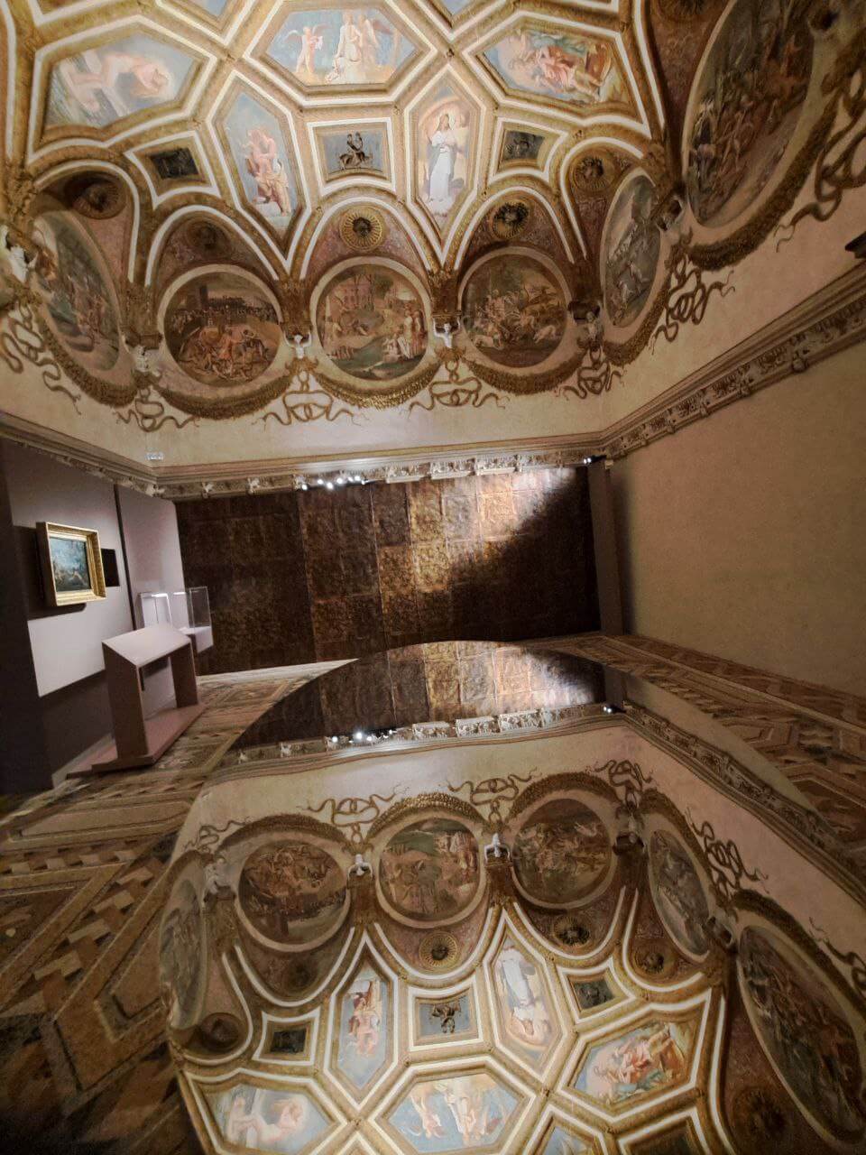 Dal caos al cosmo. Metamorfosi a Palazzo Te. Foto di Giuseppe Fraccalvieri