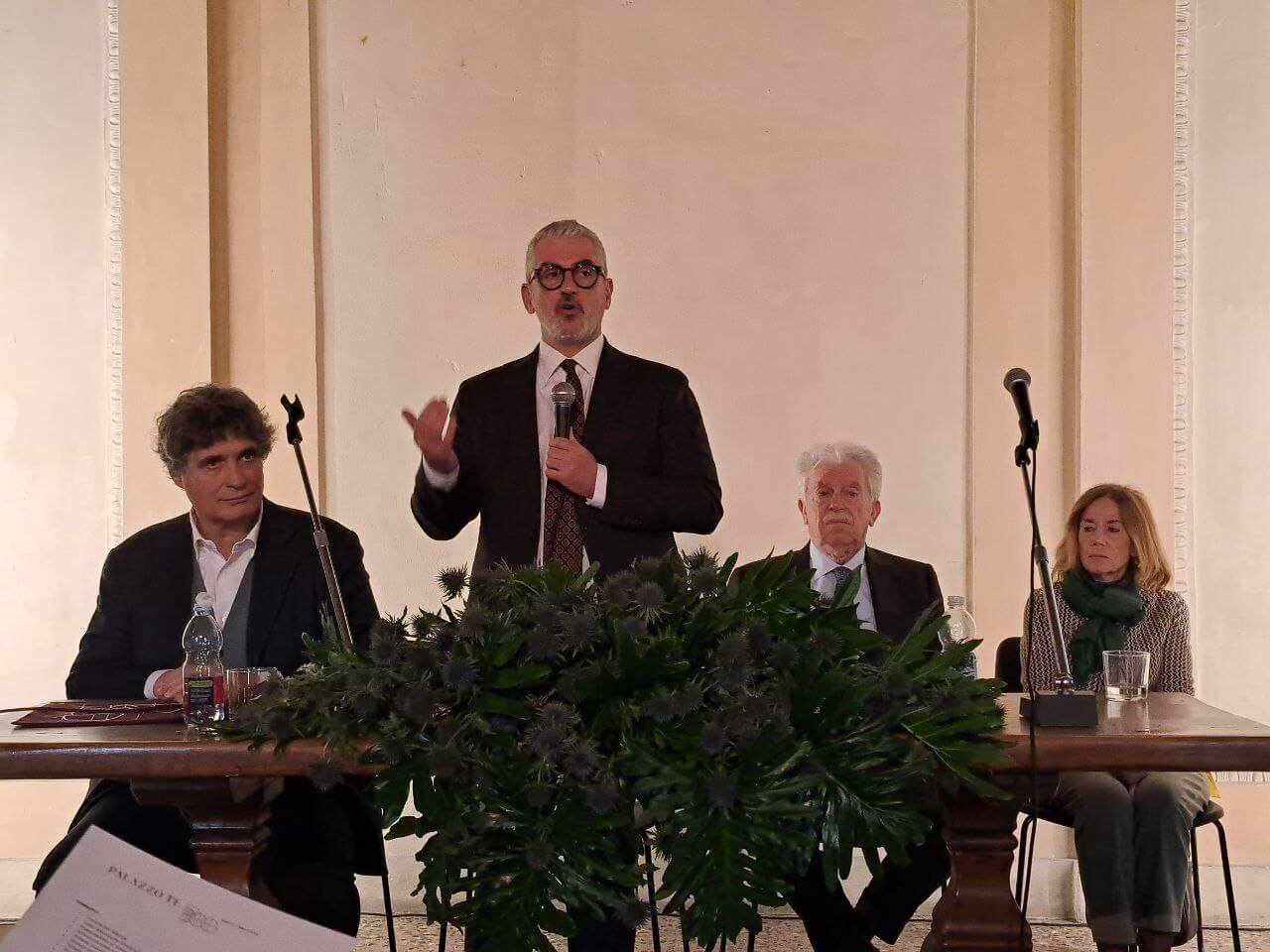 Dal caos al cosmo. Metamorfosi a Palazzo Te. Foto di Giuseppe Fraccalvieri