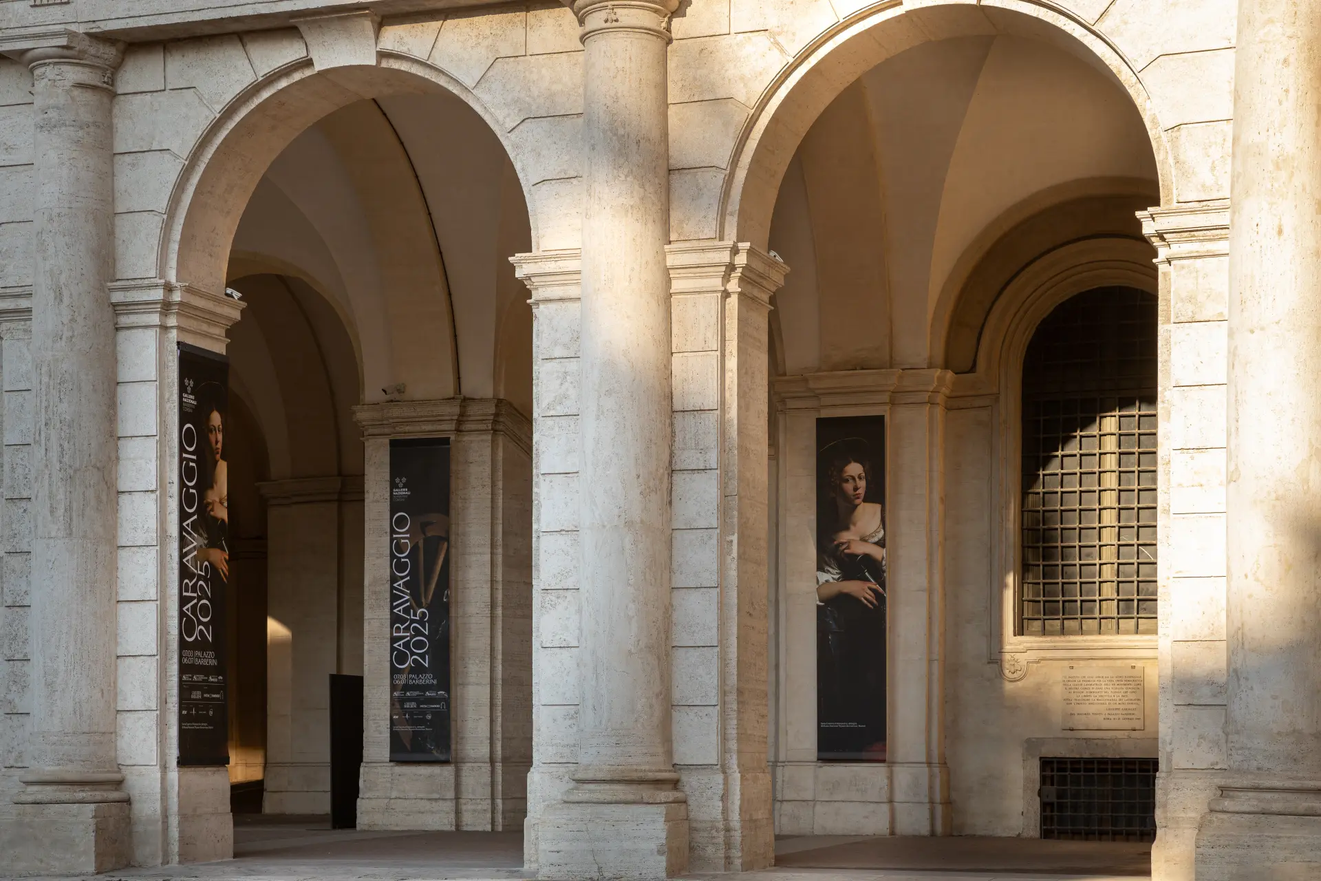 Gallerie Nazionali di Arte Antica - Palazzo Barberini. Allestimenti della mostra Caravaggio 2025. Foto di Alberto Novelli e Alessio Panunzi
