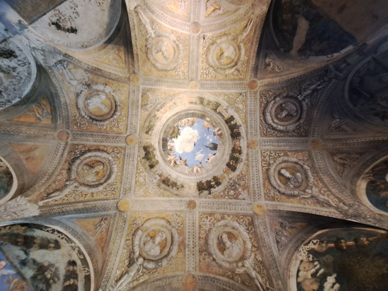 Mantegna vs Mantegna Camera degli Sposi Palazzo Ducale di Mantova Foto di Giuseppe Fraccalvieri
